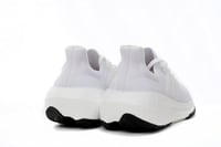 الترابوست Adidas Ultra Boost