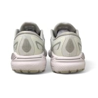 Brooks Adrenaline GTS 23