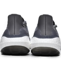 Adidas Ultra Boost 22