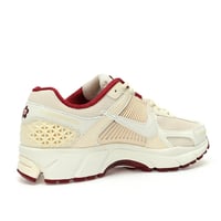 Nike Air Zoom Vomero 5