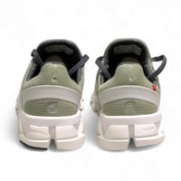 حذاء On Cloudswift 3