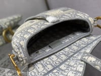 شنطة كريستيان ديور Christian Dior