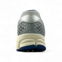 Nike Air Zoom Vomero 5