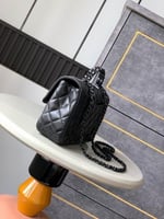 شنطة Chanel Mini Buckle