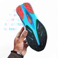 Brooks Hyperion Max 2