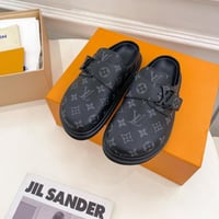 نعال رجالي LOUIS VUITTON