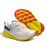HOKA Clifton 9