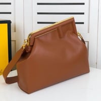 شنطة فيندي Fendi First