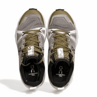 On Cloudsurfer trail