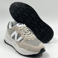 كاجوال New Balance