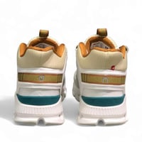 حذاء اون راننج كلاود هاي ايدج