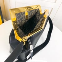 شنطة فيندي Fendi First