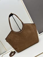 شنطة ميو ميو آيفي Miu Miu IVY