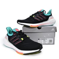 Adidas Ultra Boost 22