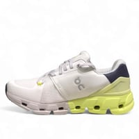 حذاء On Cloudflyer 4