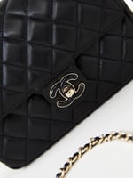 شنطة Chanel Mini Buckle