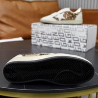 جولدن جوس Golden Goose