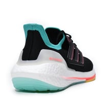 Adidas Ultra Boost 22