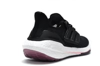 Adidas Ultra Boost 22