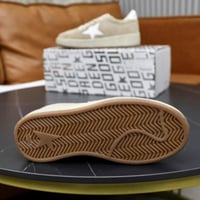 جولدن جوس Golden Goose