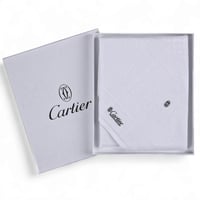 شماغ كارتير ابيض