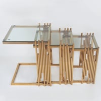 طاولات خدمة 3 قطع ستيل ذهبي اللون بسطح زجاج