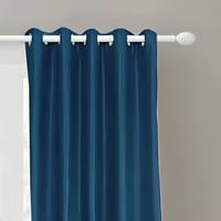 عمود ستارة ابيض بمقابض مزخرفة