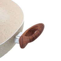 مقلاة جرانيت بغطاء زجاج