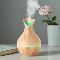 فواحة عطرية شحن على شكل مزهرية مع إضاءة