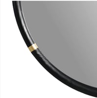 مرآة مدخل مستديرة مع إطار خشبي مقاس ( 100*100 ) سم