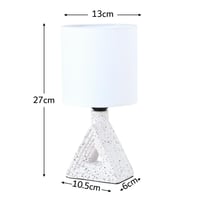 أباجورة غرف نوم عصرية بإضاءة خافتة