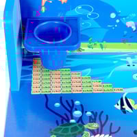 طاولة دراسية تعليمية للاولاد مع كرسي مصممة برسومات...