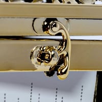 فانوس رمضان عمودي لون ذهبي -G-K-04-02