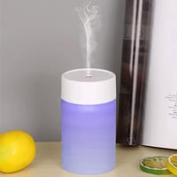 فواحة عطرية بالشحن مع إضاءة هادئة