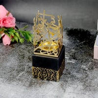 مباخر سيراميك بشكل مربع بتصميم أحرف إستيل ذهبية با...