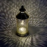 فانوس ذهبي فاخر - تصميم أنيق لإضاءة ساحرة