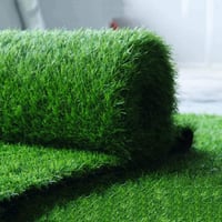 رول للعشب الصناعي أخضر 15ملم مقاس 15*2 م