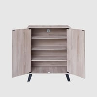 خزانة أحذية بابين خشب ماليزي - بيج