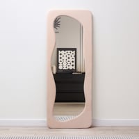 مرايا حائط طويلة مع إطار كلاسيك