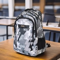 شنط مدرسية للبنات والاولاد بتصاميم عصرية