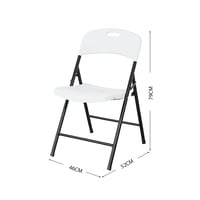 كرسي ابيض قابل للطي بأرجل من حديد