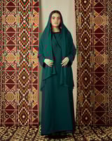 عباية خضراء كريب رسمية بقصة مميزة