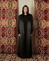 عباية سوداء ستان جاكار تايقر