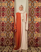 شرشف صلاة بلونين البيج و البرتقالي -سحاب