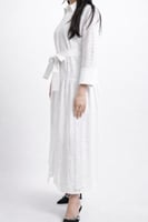 فستان أبيض - ركامه