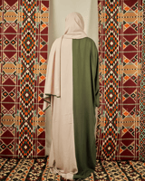 شرشف صلاة بلونين البيج و الزيتي - سحاب