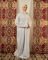 شرشف صلاة بلونين البيج والرمادي الفاتح - سحاب