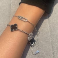 اسورة موف ميسيكا