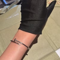 اسورة جست ان كلو سلفر -سادة