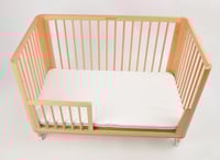 مرتبة السرير الخشبي